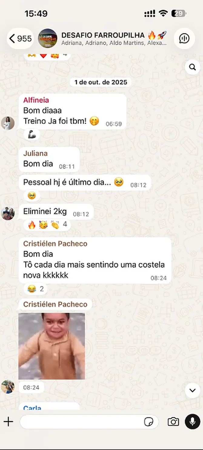 Print do grupo do desafio: participantes comemorando o último dia, um deles relata 2 kg eliminados